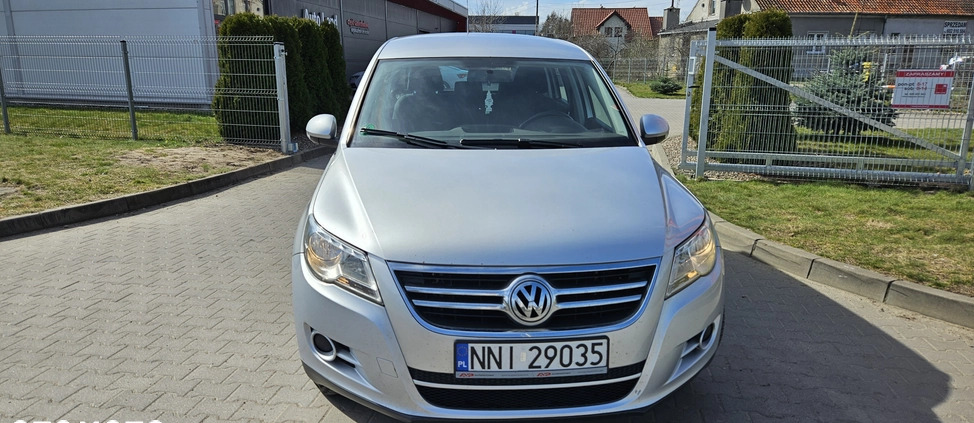 Volkswagen Tiguan cena 33500 przebieg: 240000, rok produkcji 2010 z Nidzica małe 79